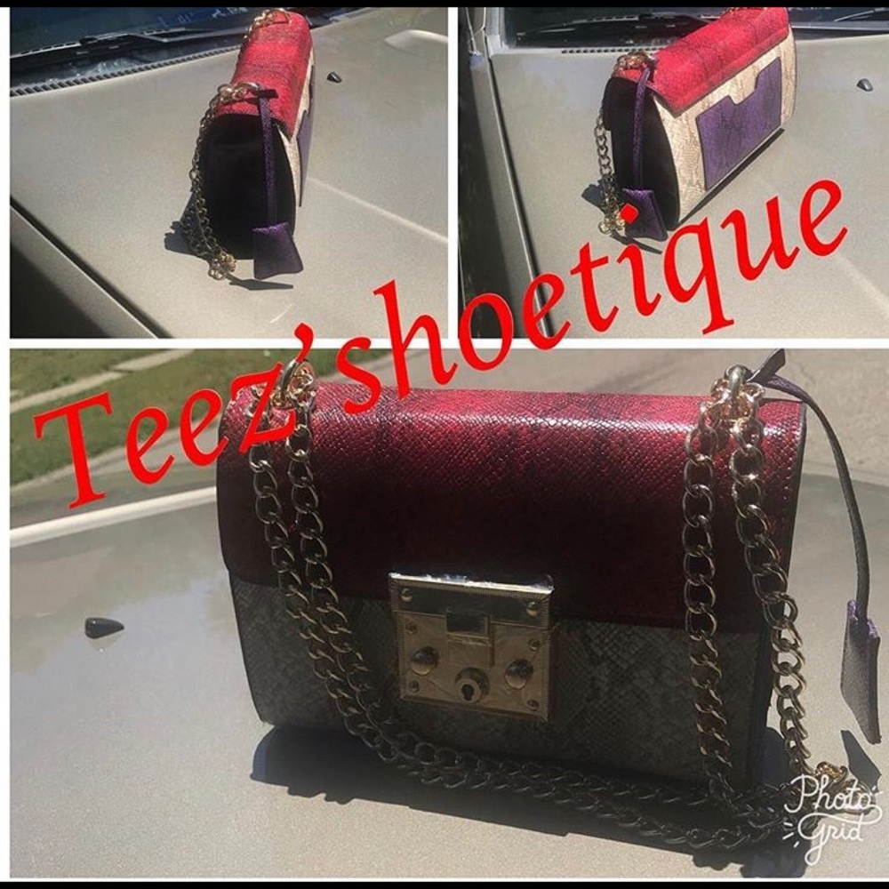 Multi colored snake hand bag